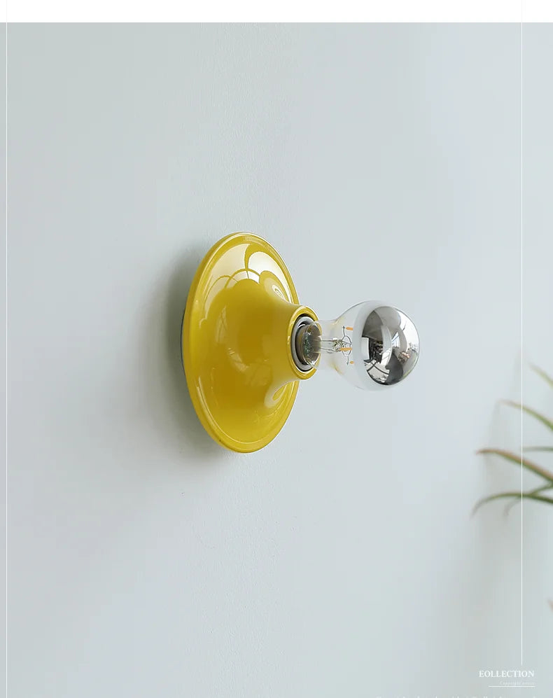 Metall-Wandleuchte in verschiedenen Farben „WALL-CHIC“