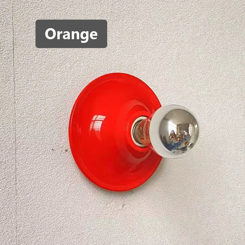 Metall-Wandleuchte in verschiedenen Farben „WALL-CHIC“