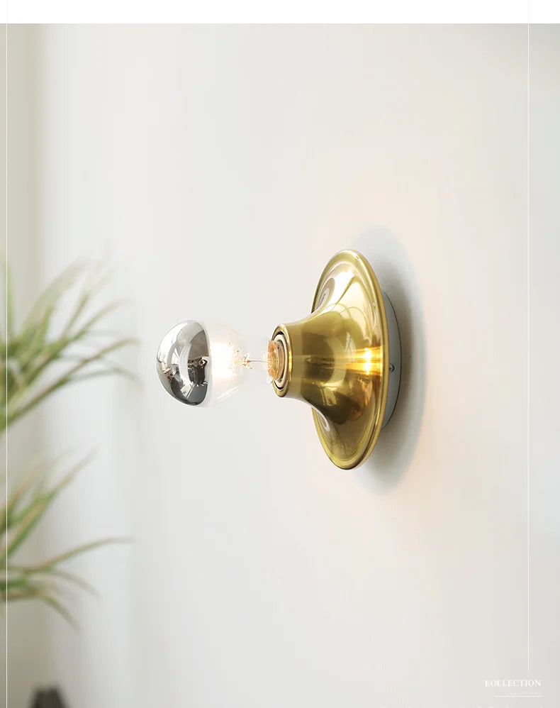 Metall-Wandleuchte in verschiedenen Farben „WALL-CHIC“
